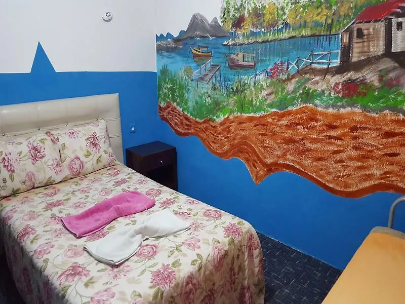 호스텔 Goekmavi Pansiyon Bodrum