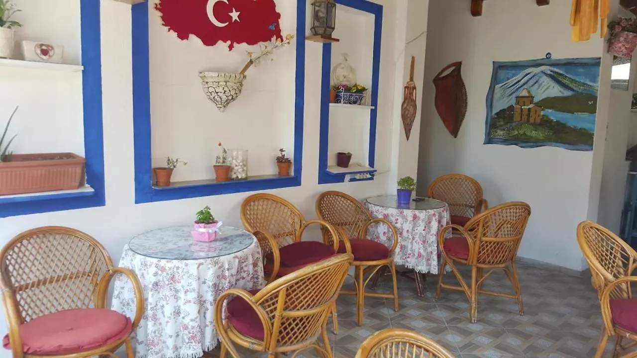 Goekmavi Pansiyon Bodrum